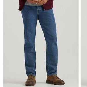 Wrangler Men’s Regular Fit Dark Stonewash Jeans